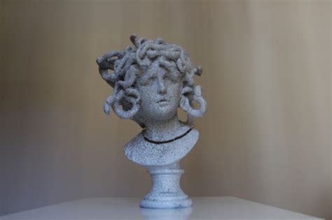 Medusa En La Mitología Griega Womansarea