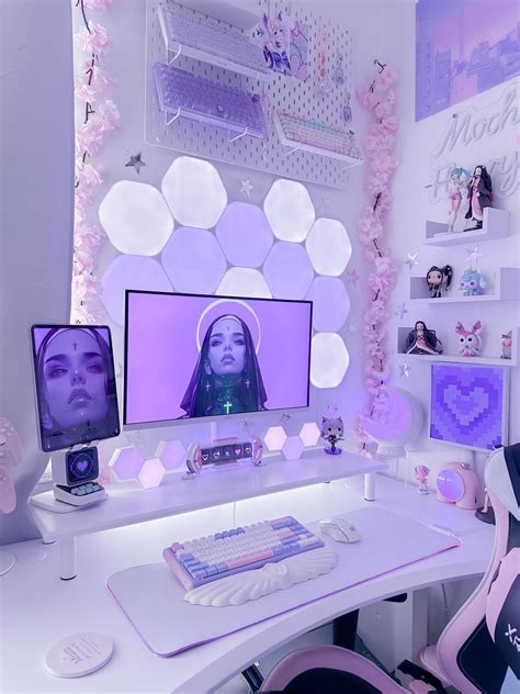 Finally the weekend! What are you playing? I’ve been flitting between