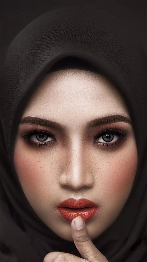 Beautiful Muslim Eyes Hd Wallpaper