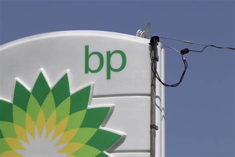 Bp Retail Gas Station Bp And British Petroleum Is A Global British Oil