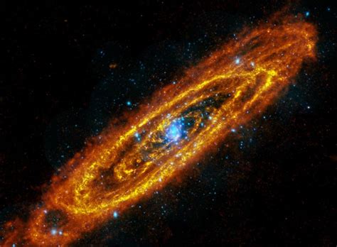 Wordlesstech Beautiful Andromeda Galaxy Outside The Visible Spectrum