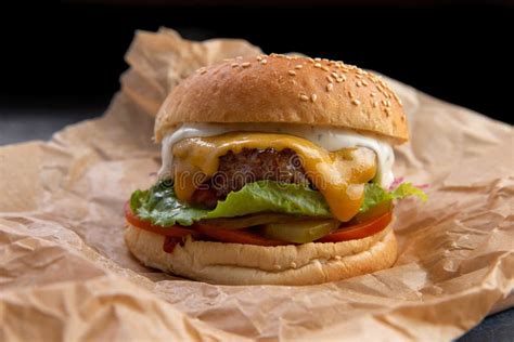 Perfect Hamburger Classic Burger American Cheeseburger With Cheese