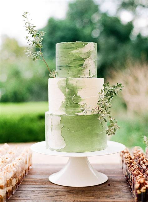 Green And White Rustic Wedding Cake In Modern Wedding Cake