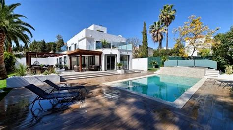 Modern Luxury Villa In Las Brisas Golf Marbella Youtube