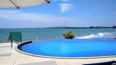 Kampung cherating lama, kuantan, 26100, pahang, malaysiashow on map. Amazing Pool Side of Royale Chulan Cherating, Pahang ...