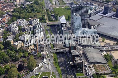 En vous pointant sous couvert d'anonymat, et ce quel que soit l'endroit, ça comment devenir un client mystère? Photo aérienne Lille (1) - Nord : PAF