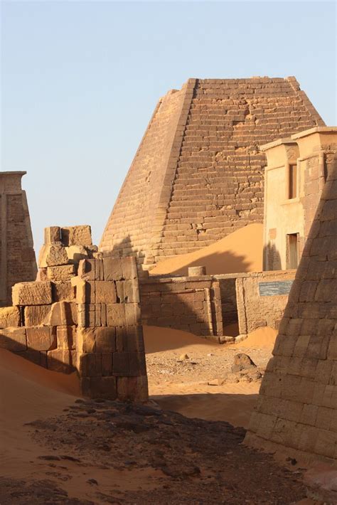 Sudan 30 Monument Valley Natural Landmarks Monument