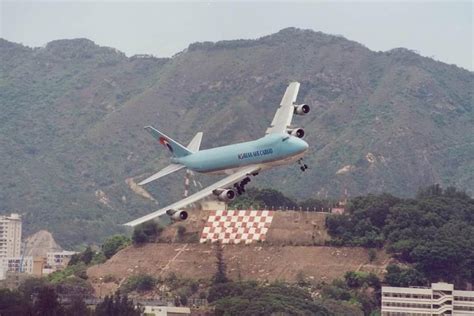 Restore Famous Hong Kong ‘checkerboard As A Memorial To Old Kai Tak