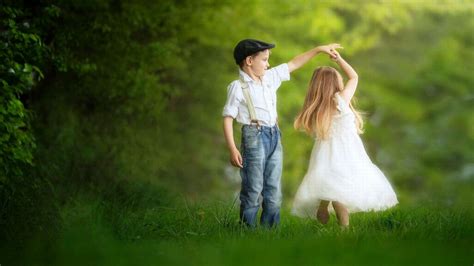 Cute Love Baby Couple Wallpapers For Mobile Wallpaper Cave