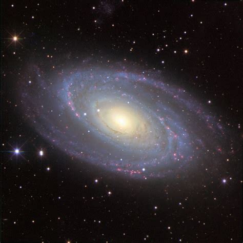 Messier 81 M81 Aka Ngc 3031 Aka Bodes Galaxy Is A Spiral Galaxy 12