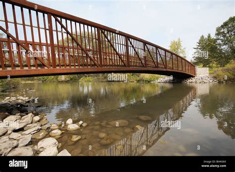 Footbridge In Fairy Lake Park Newmarket Ontario Stock Photo Alamy