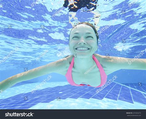 Woman Swimming Underwater Pool Smiling Stock Photo 291834272 Shutterstock