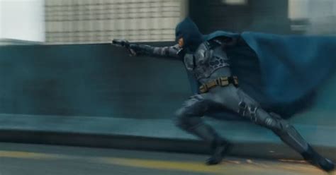 The Flash Fan Art Gives Ben Afflecks Batman His Own Poster Trendradars