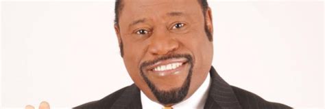 Myles Munroe And Wife Feared Dead In A Horrific Plane Crash In The