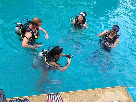 Scuba Diving Pool Try Dive Phuket Thailand · Aussie Divers Phuket