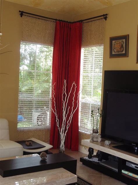 You can read real customer reviews for this or any other product and even ask questions and get answers from us or straight from the brand. Corner Window Curtains: Styles of Decorating Ideas - HomesFeed