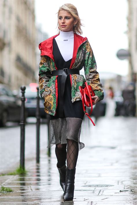 Belt It Up Harpersbazaaruk Street Style 2017 Street Style Paris