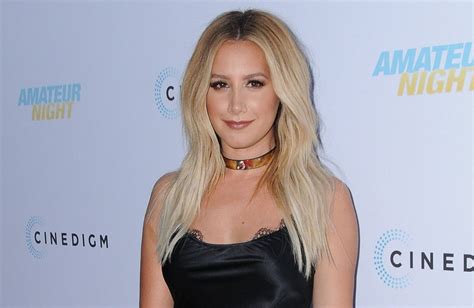 ashley tisdale won t take too much time off after she gives birth video dailymotion