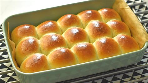 Quick Dinner Rolls Recipe Soft And Fluffy Dinner Rolls In 4 Simple