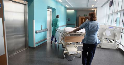 Nhs Faces Massive Staff Exodus With Two Thirds Of Workers Planning To