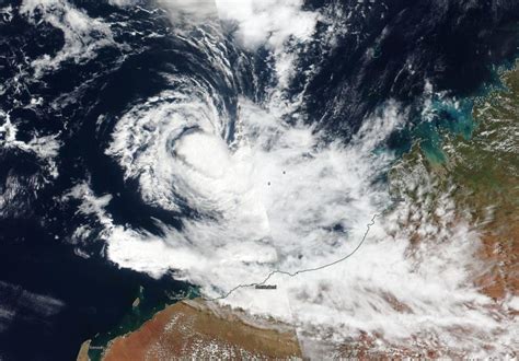 21s Southern Indian Ocean Hurricane And Typhoon Updates