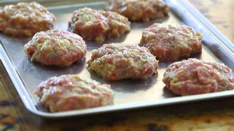 There are 170 calories in 1 link (85 g) of aidells chicken & apple sausage. How to Make Chicken Sausage Patties with Apples & Sage ...
