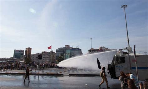Photos Istanbuls Pride Parade Was Brutally Dispersed With Water Cannons