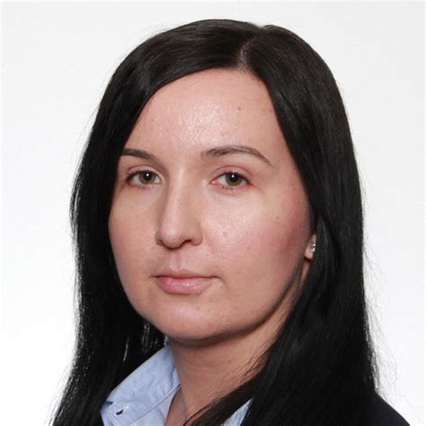 Since 2007 we also offer financial services for automobiles and. Aleksandra Gustaw - Financial Analyst - FedEx Trade ...