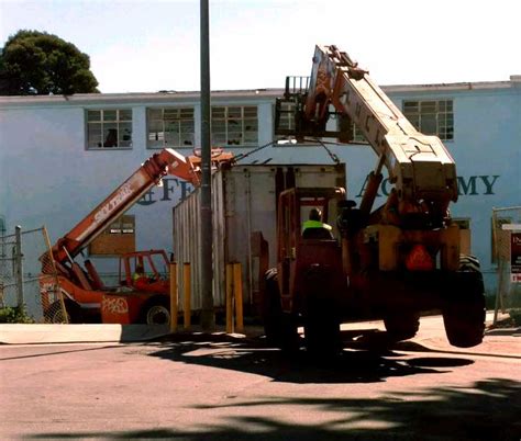 Best Sidelifter Shipping Container Lifting And Moving