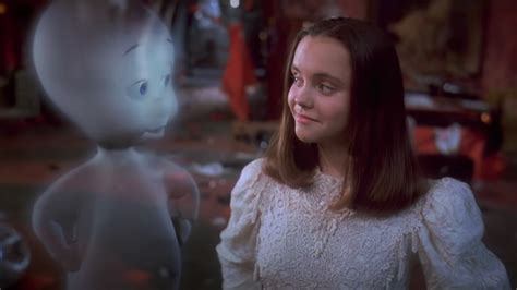 Casper 5 Things That Dont Make Sense About The Ghost Movie Cinemablend