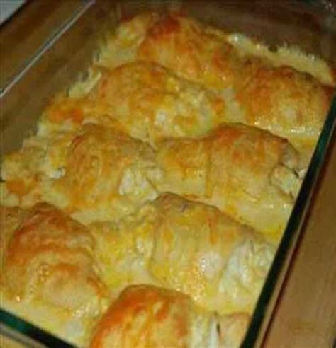 Chicken Crescent Roll Casserole Recipe - Flavorite