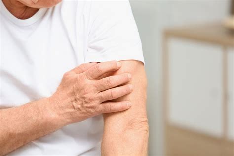 Itchy Skin In The Elderly Biomee™ Learn More