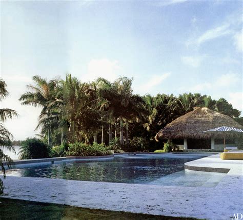 Look Inside Julio Iglesiass Resort Like Miami Beach Getaway Photos