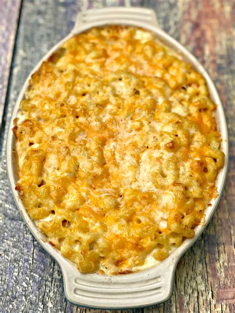 southern style baked macaroni and cheese stay snatched