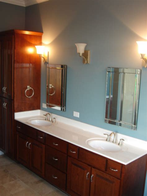 The reason is that the cabinet needs to accommodate the extra sink which means extra plumbing. Double Vanity With Centered Linen - / Emliviar modern ...