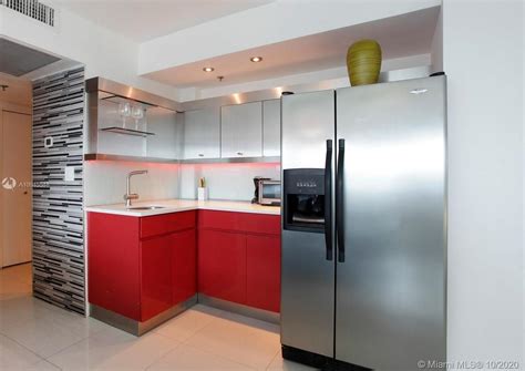 Castle Beach Club Unit #905 Condo in Mid-Beach - Miami Beach Condos