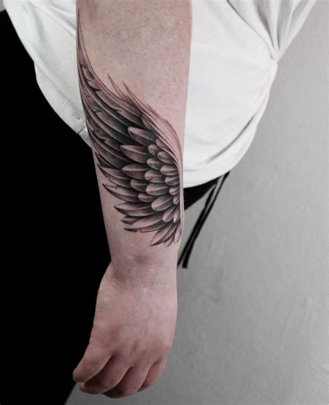 20 Cutest Wrist Angel Wings Tattoo Ideas With Their Meanings Ke