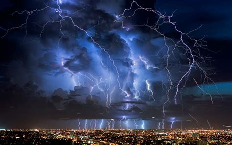 Free Download Giant Lightning Hd Wallpapers 1920x1200 For Your