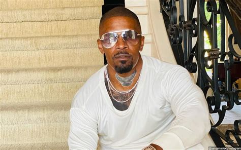 Jamie Foxx Caught Holding Hands With Mystery Woman During Night Out