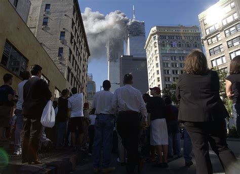 Photos A Look Back At Scenes From The 911 Attacks Los Angeles Times