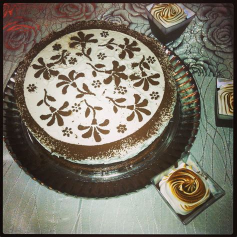 | שנה טובה ומתוקה כמוכם🍯 שנה טובה ומתוקה! | Desserts, Food, Birthday cake