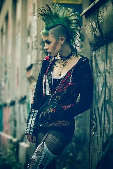 pin by Àlfurinn svarti on paunks punk rock fashion punk girl punk