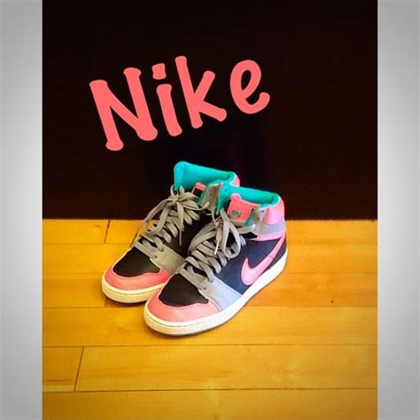 Nike Take These Fashionable Nike Shoes Home For Only 2000 Nike
