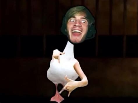 Lol Pewdiepie Duck Youtubers Pewdiepie Funny Pictures Funny