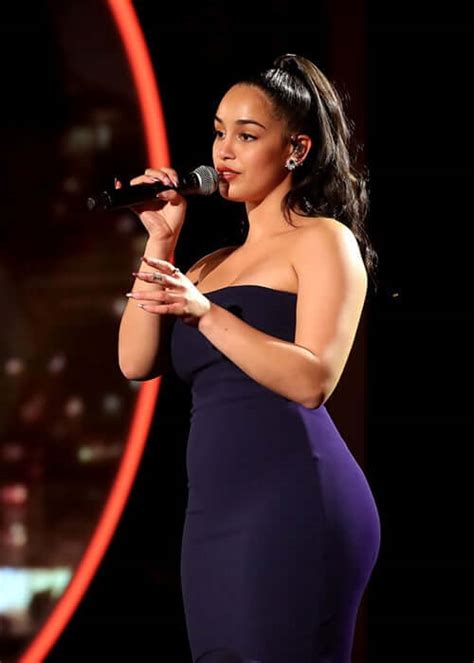 61 hottest jorja smith boobs pictures are here to turn your sad day into a fun day page 3 of 6