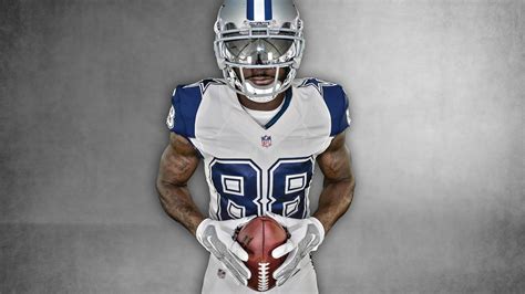 Dallas cowboys halloween wallpaper (68+ images). Dallas Cowboys Sprint Football Dez Bryant HD Sports Wallpapers | HD Wallpapers | ID #37189