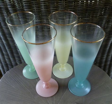 Blendo Drinking Glasses Vintage 1950s Set Of 4 Tall Stemmed Pastel
