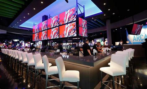 Dave And Busters Shenandoah Is Ready For Opening Monday