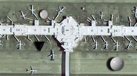 Der flughafen von denver, denver international airport (iata code: Denver Airport: Tummelplatz für Aliens, UFOs und ...