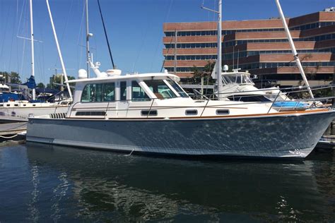 Sabre 42 Delivery In Newport Dimillos Yacht Sales